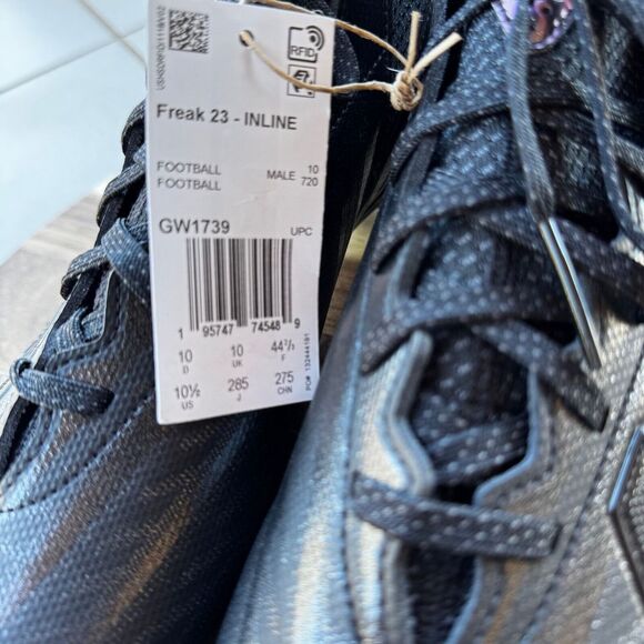 Size 10.5 - Adidas Men's Adizero Freak 23 GW1739 Black Football Cleats - Picture 4 of 9